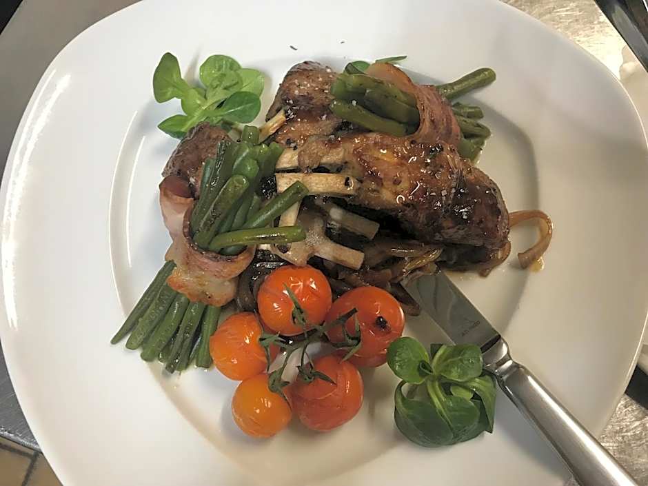 Gasthof & Hotel Goldener Hirsch