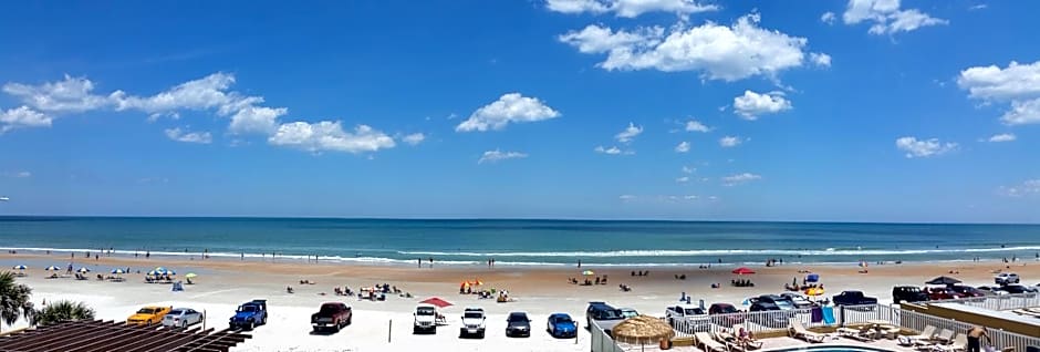 Driftwood Beach Motel