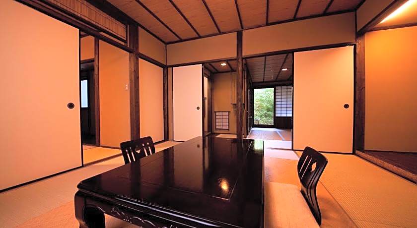 Yufuin Ryokan Gettouan