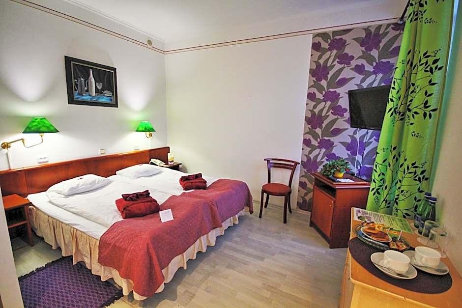 Photo 1 of 4 of Superior 1 Double Bed or 2 Beds