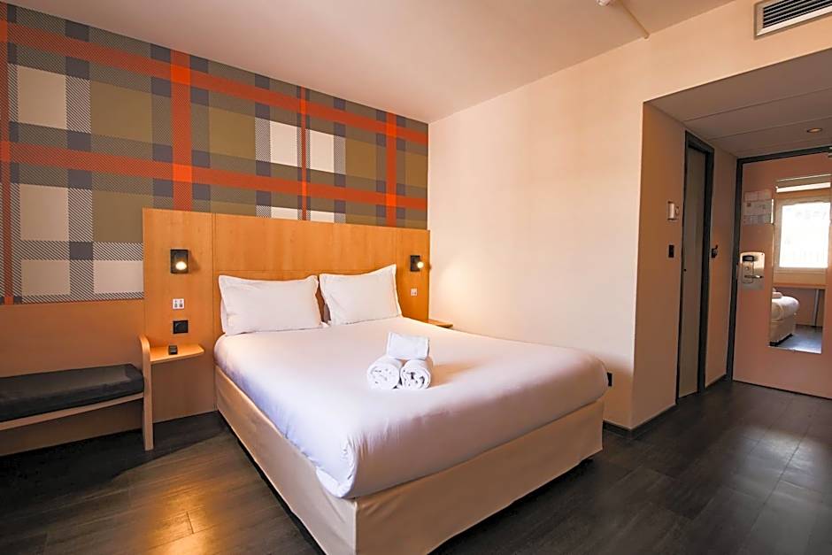 easyHotel Nice Palais des Congrès  Old Town