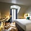 Le Louis Hotel Versailles Château - MGallery Collection