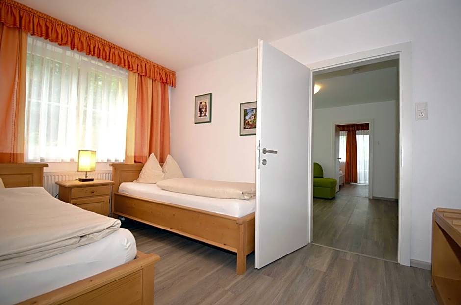 Landhotel Post Ebensee am Traunsee ***S