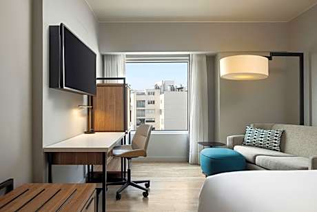 King Room with City View