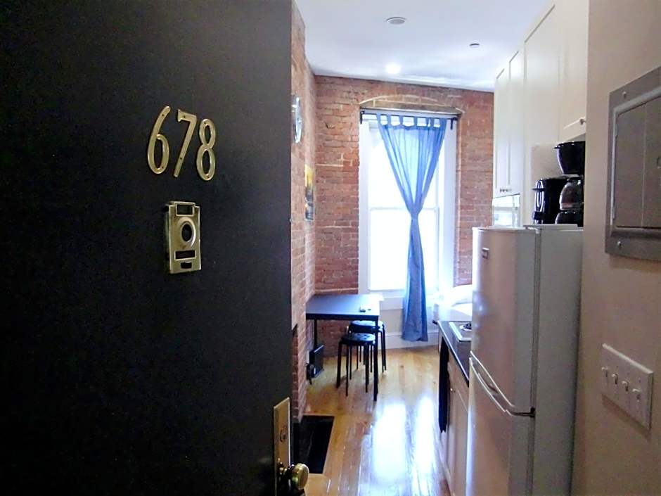 Studios Midtown Manhattan
