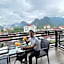 Vang Vieng Top View Hotel