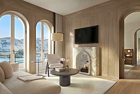The Cadenabbia, 1 Bedroom Penthouse Suite, 1 King, Lake View, Balcony