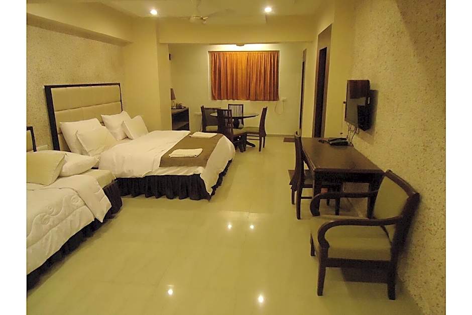 Hotel Maan Residency