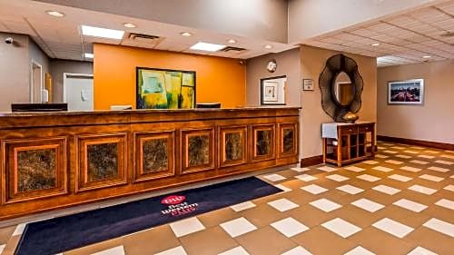 Sky Point Hotel & Suites - Atlanta Airport