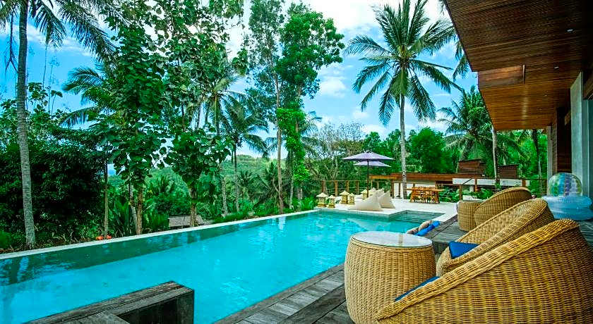 Em Hill Estate Lombok