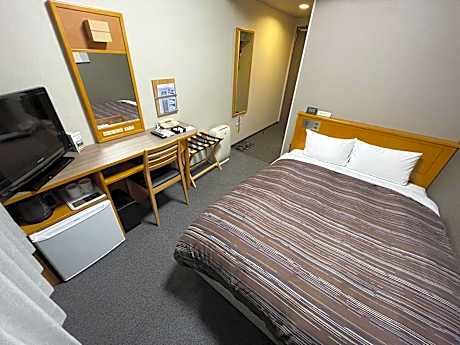 Double Room with Small Double Bed - Smoking