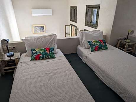 Premium Quadruple Room