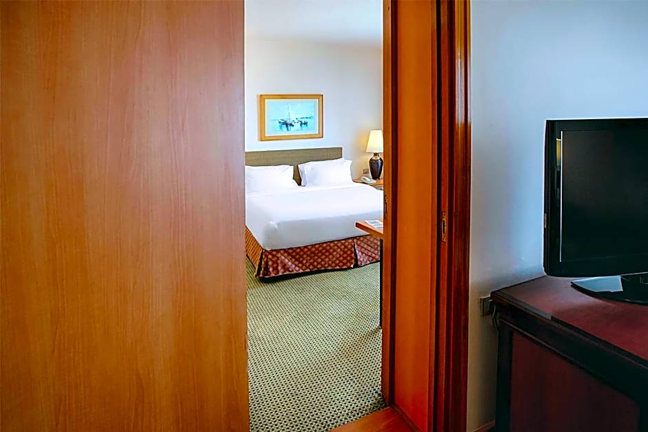 Hilton Alexandria Green Plaza