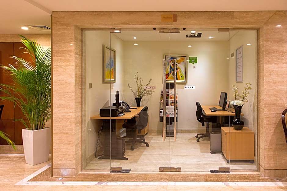 Rayan Hotel