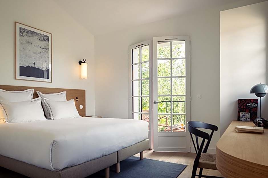 Hôtel INDARRA & SPA - Piscine