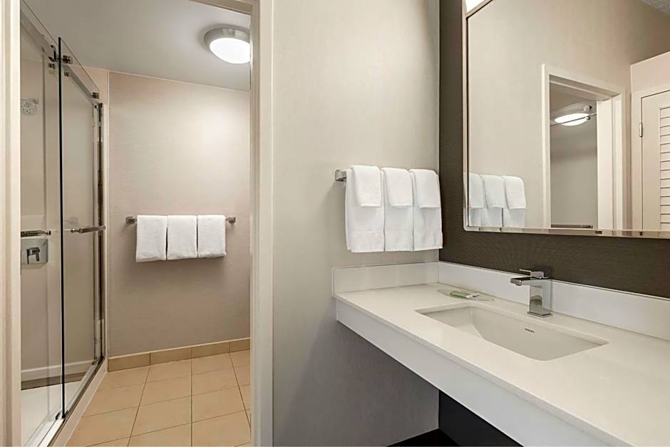 Courtyard by Marriott Minneapolis-St. Paul Airport