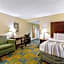 La Quinta Inn & Suites by Wyndham Boston Somerville