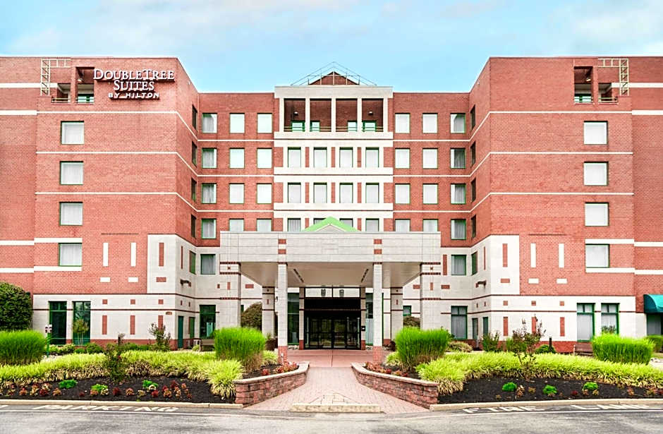 DoubleTree Suites by Hilton Hotel Philadelphia West