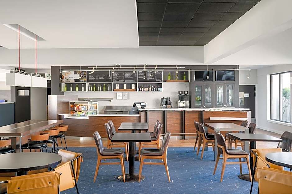 Courtyard by Marriott Melbourne West