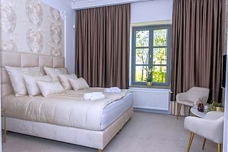 Double Room with Extra Bed