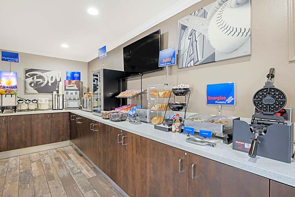 Best Western Courtesy Inn Hotel - Anaheim Resort at the Park