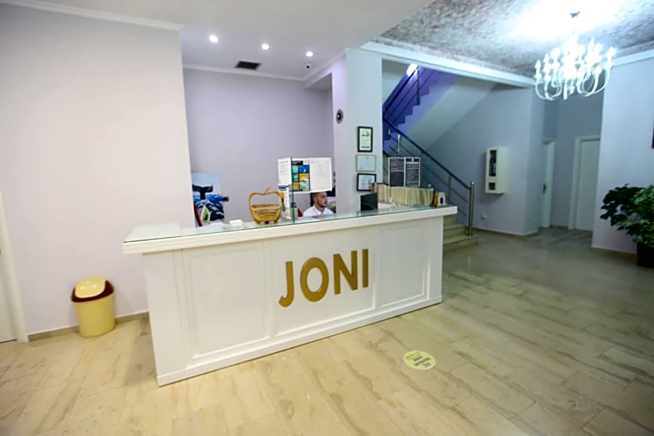 Hotel Joni Kompleks