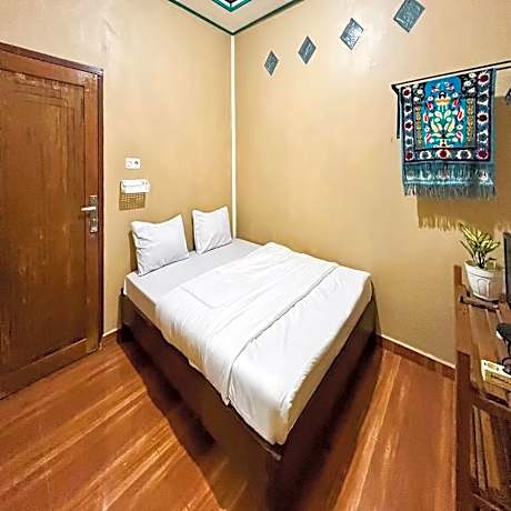 Homestay Zahra Syariah Gunung Dempo Mitra RedDoorz