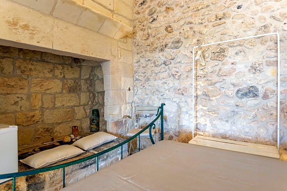 Masseria Torre Sant'Andrea (Antica Masseria Malapezza)