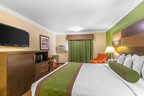 KING BED ROOM