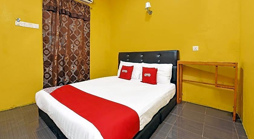 Hotel O Awan Biru Motel
