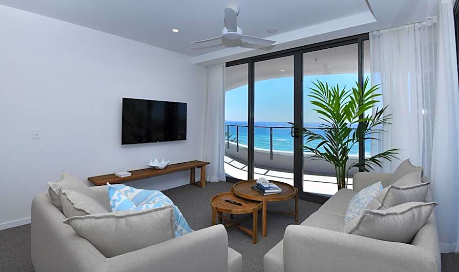 X Kirra Apartments