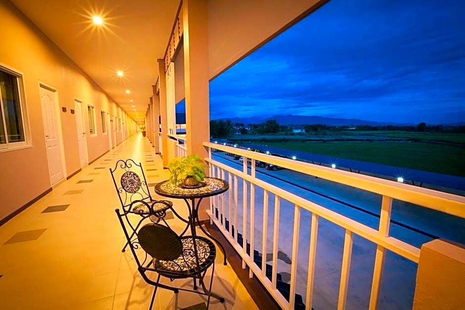 Chiangkham Grand Villa
