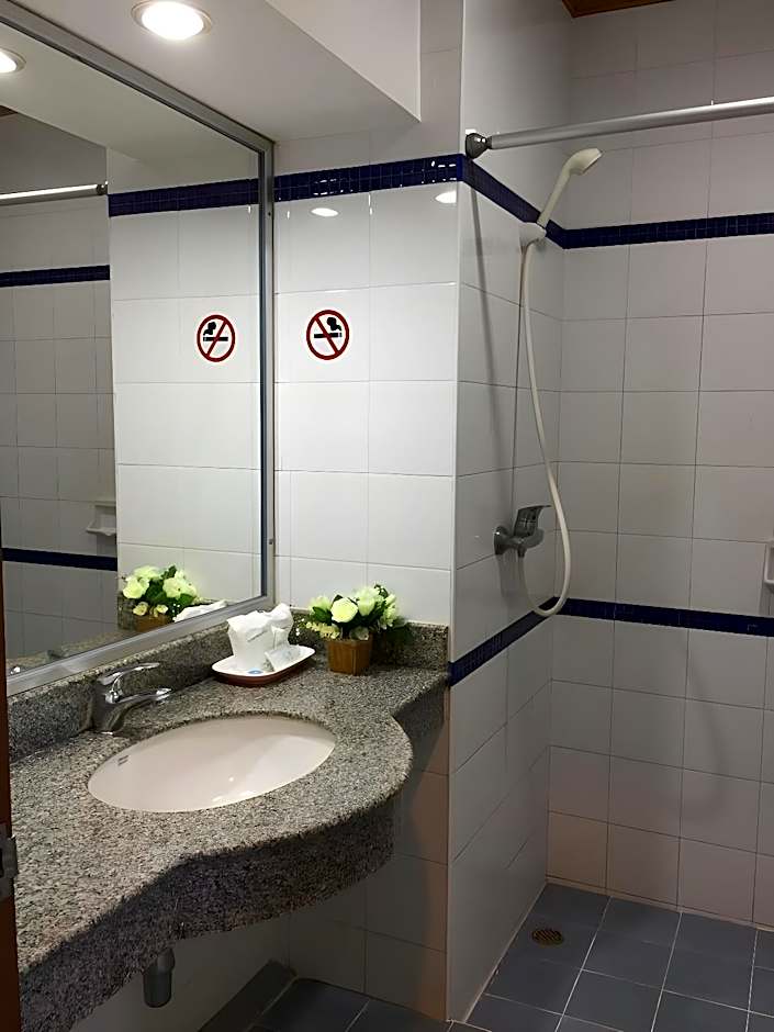 Krabi Golden Hill Hotel