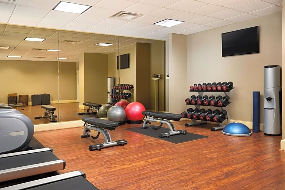 Holiday Inn Express & Suites Alpharetta, an IHG Hotel
