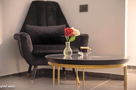 Selfie's Boutique Hotel