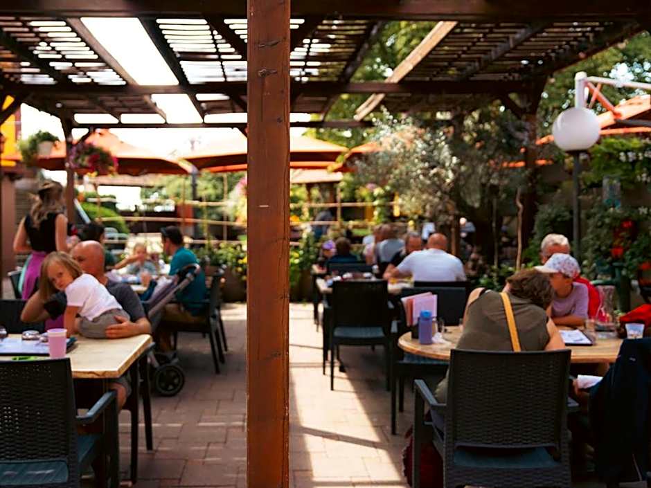 Hotel Restaurant Au Parc des Cigognes