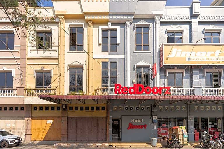 RedDoorz @ Komplek MMTC Deli Serdang