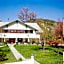 Historic Smith Hotel B&B