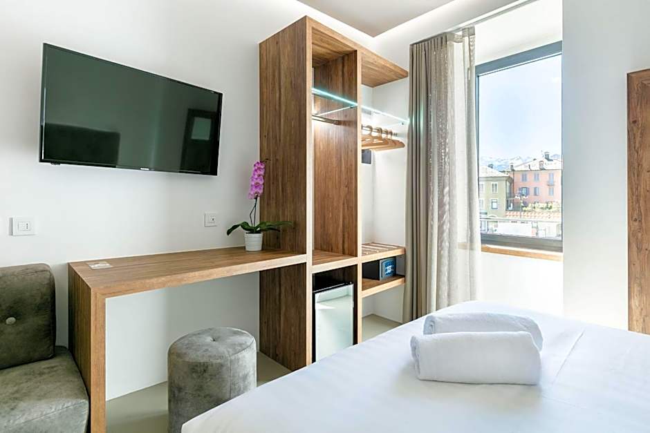 DOMUS CAVOUR Rooms&Suites
