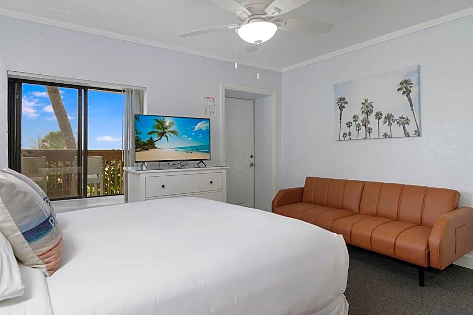 Sabal Palms Inn