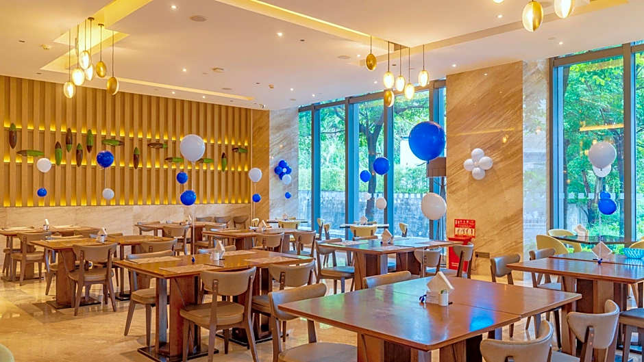 Holiday Inn Shaoguan Downtown By IHG