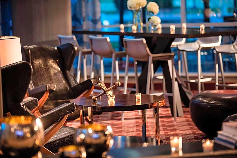 Renaissance Dallas Richardson Hotel