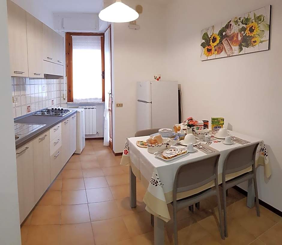 MAYFLOWERS B&B Zona Ospedale Cisanello Pisa