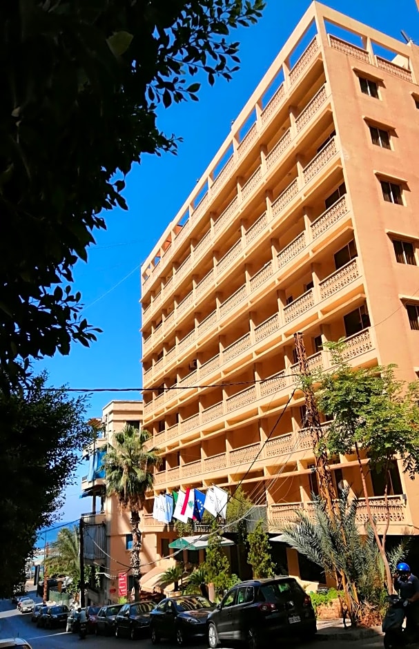 Bella Riva Hotel
