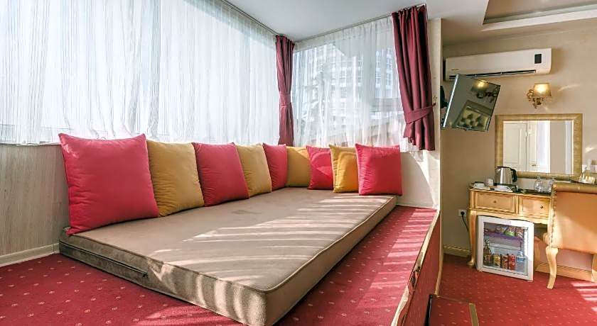 Twins Boutique Hotel