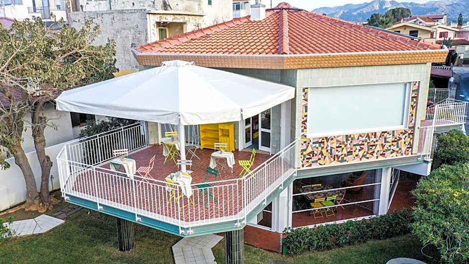 LA FORESTERIA DI MAESTINA