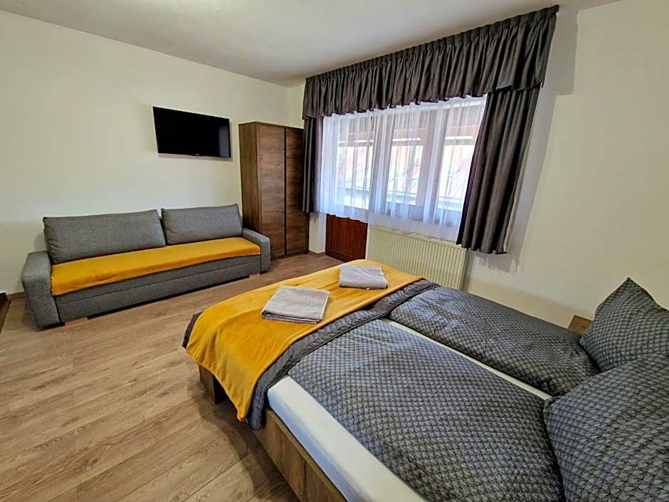 Kodaros Studio Parajd