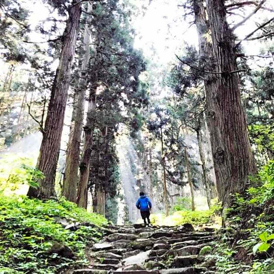 Nozawa Gondola Apartments