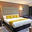 Best Western Premier Heronston Hotel & Spa
