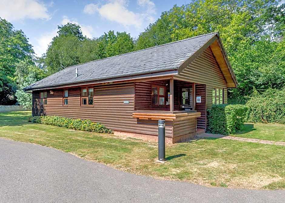 Ford Farm Lodges